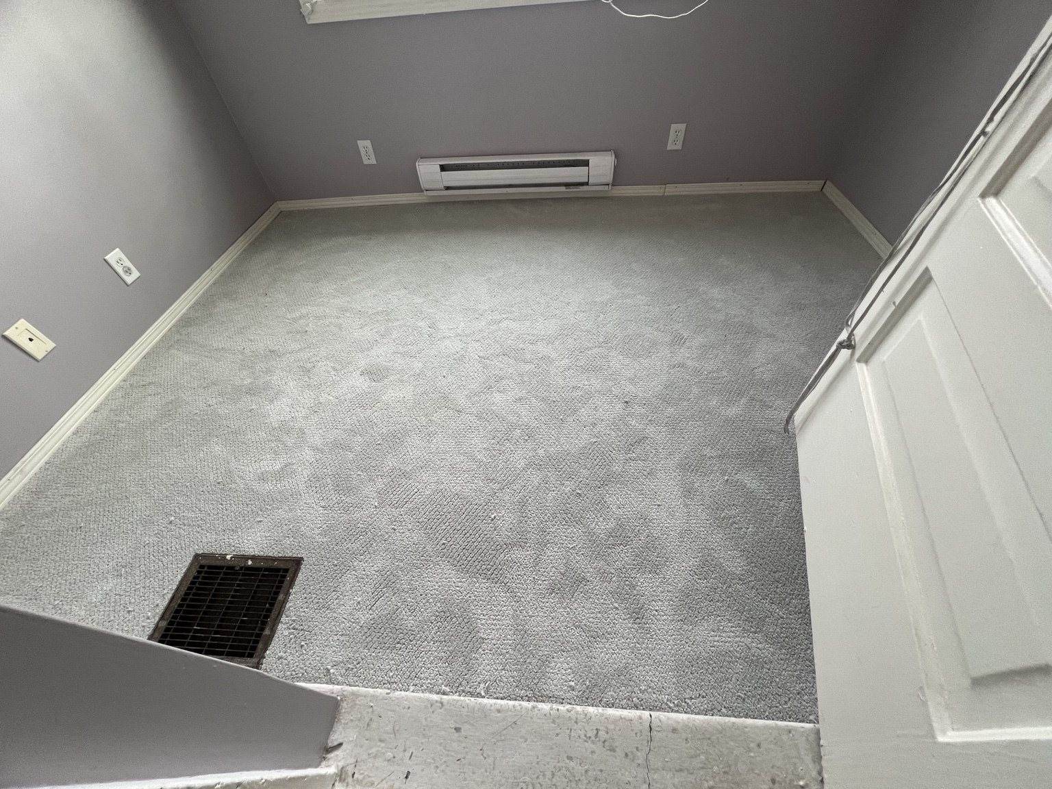 Plush Carpet Penthouse — Yorkville