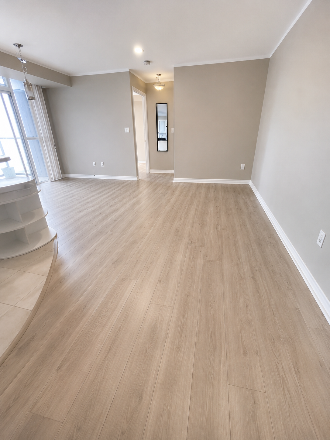Wide-Plank Laminate β Scarborough